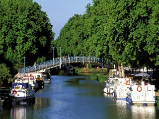 Vakantiepark Homps Omgeving 6