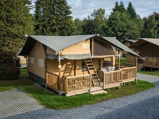 Apartment Clavy-Warby Außenaufnahme 2