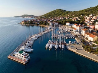 Apartment Kastel Novi Environment 18