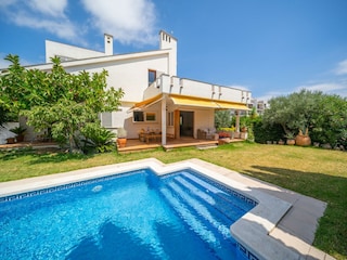 Villa L'Escala Buitenaudio-opname 1