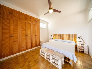 Villa L'Escala Características 11