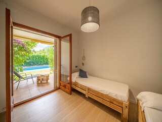 Villa L'Escala Features 20