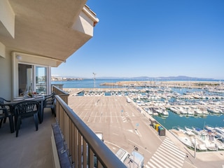 Apartment L'Escala Outdoor Recording 3