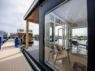 Hausboot Uitwellingerga Außenaufnahme 4
