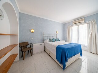 Villa L'Escala Caratteristiche 8