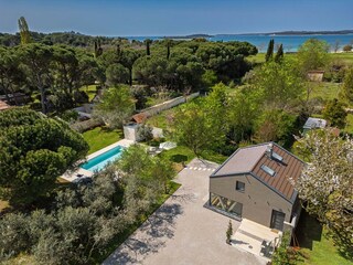 Villa Valbandon Outdoor Recording 5