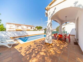 Villa L'Escala Buitenaudio-opname 3