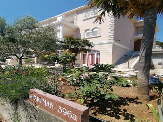 Apartment Kampor Außenaufnahme 6