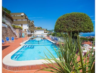 Apartment Pietra Ligure Außenaufnahme 1