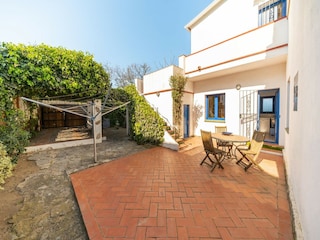 Villa L'Escala Buitenaudio-opname 8