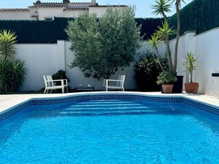 Villa L'Escala Buitenaudio-opname 6