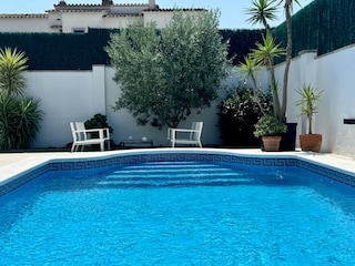 Villa L'Escala Buitenaudio-opname 9