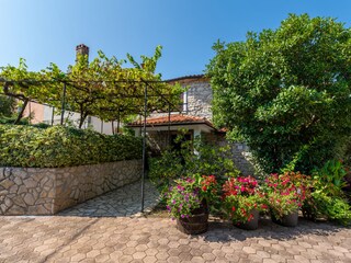 Cottage Nedescina Außenaufnahme 7