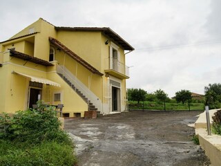 Vakantiehuis Carlentini Buitenaudio-opname 2