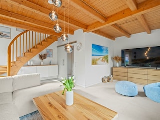 Wohnzimmer/Treppe