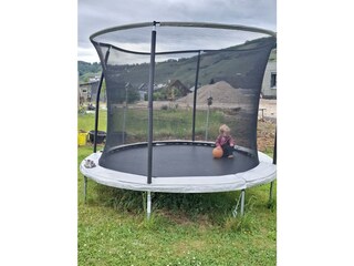Großes Trampolin