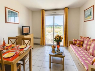 Apartment Cheillé  16