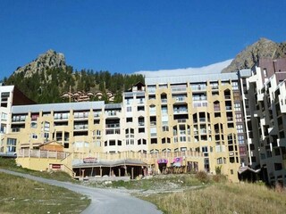 Apartment Isola Features 2
