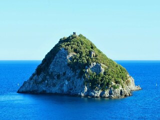 Apartment Isola Features 2