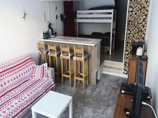 Apartment Isola Features 10