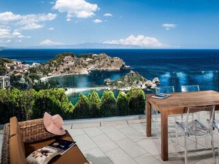 Apartment Isola Features 20