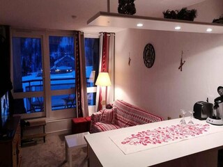 Apartment Isola Features 23