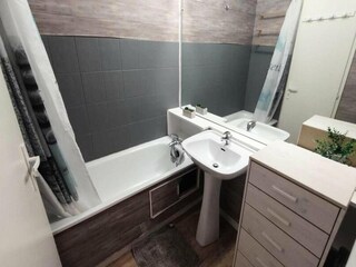 Apartment Isola Features 27