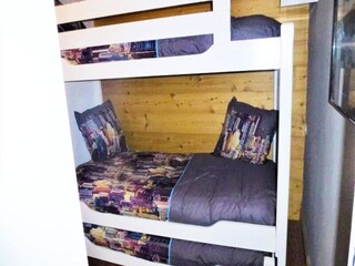 Apartment Isola Features 10