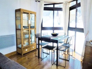Apartment Isola Features 11
