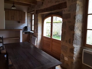 Apartment Ambrugeat  11