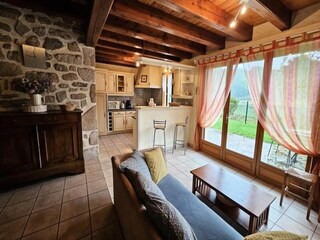 Appartement Ambrugeat  11