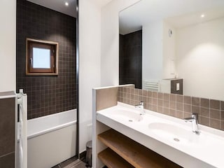 Apartment Huez  12