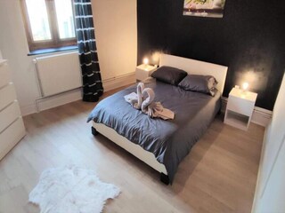 Apartment Remilly-Aillicourt  10