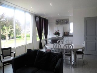 Apartment Chasteaux  5