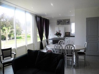 Apartment Chasteaux  13