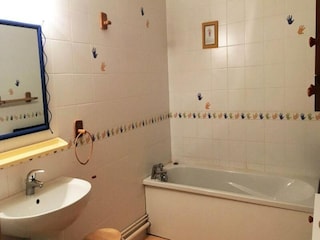Apartment Momignies  10