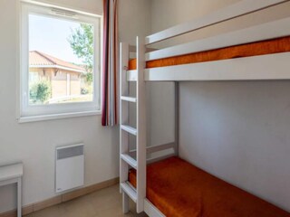Apartment Parentis  14