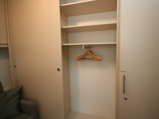 Kleiderschrank