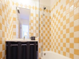 Apartment Cannes Features 17