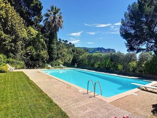 Apartment Cassis  13