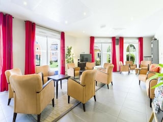 Apartment Gréasque  19