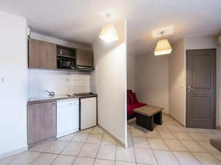 Apartment Gréasque  6
