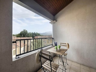 Apartment Gréasque  19