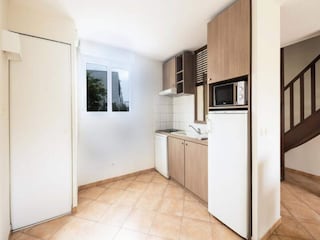 Apartment Gréasque  11