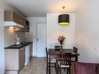 Apartment Mézin  4
