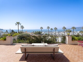 Villa Antibes Outdoor Recording 2
