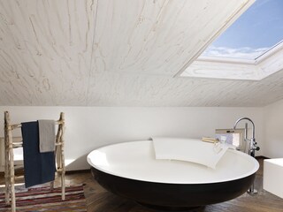 BATHROOM 2, FIRST FLOOR - BATHTUB, SHOWER