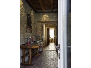 ENTRANCE DOOR