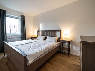 Schlafzimmer 2 mit Kommode