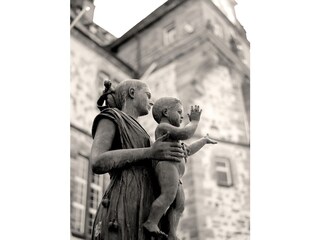 Marburg; Bild von congerdesign auf Pixabay